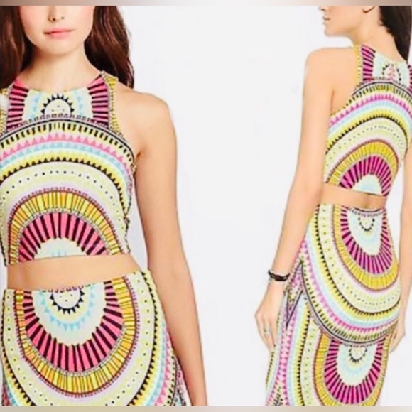 Mara Hoffman crop top size small - Picture 2 of 3